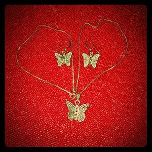 Silver Fillagre Butterfly Pendant and Earr…